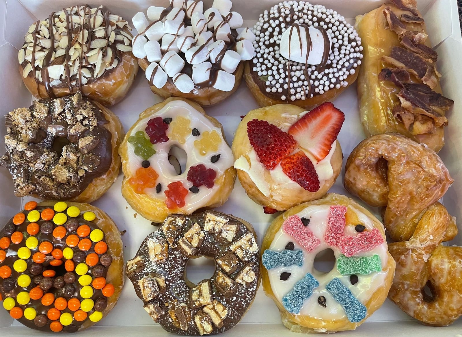 Big Apple Donuts & cafe photo 2