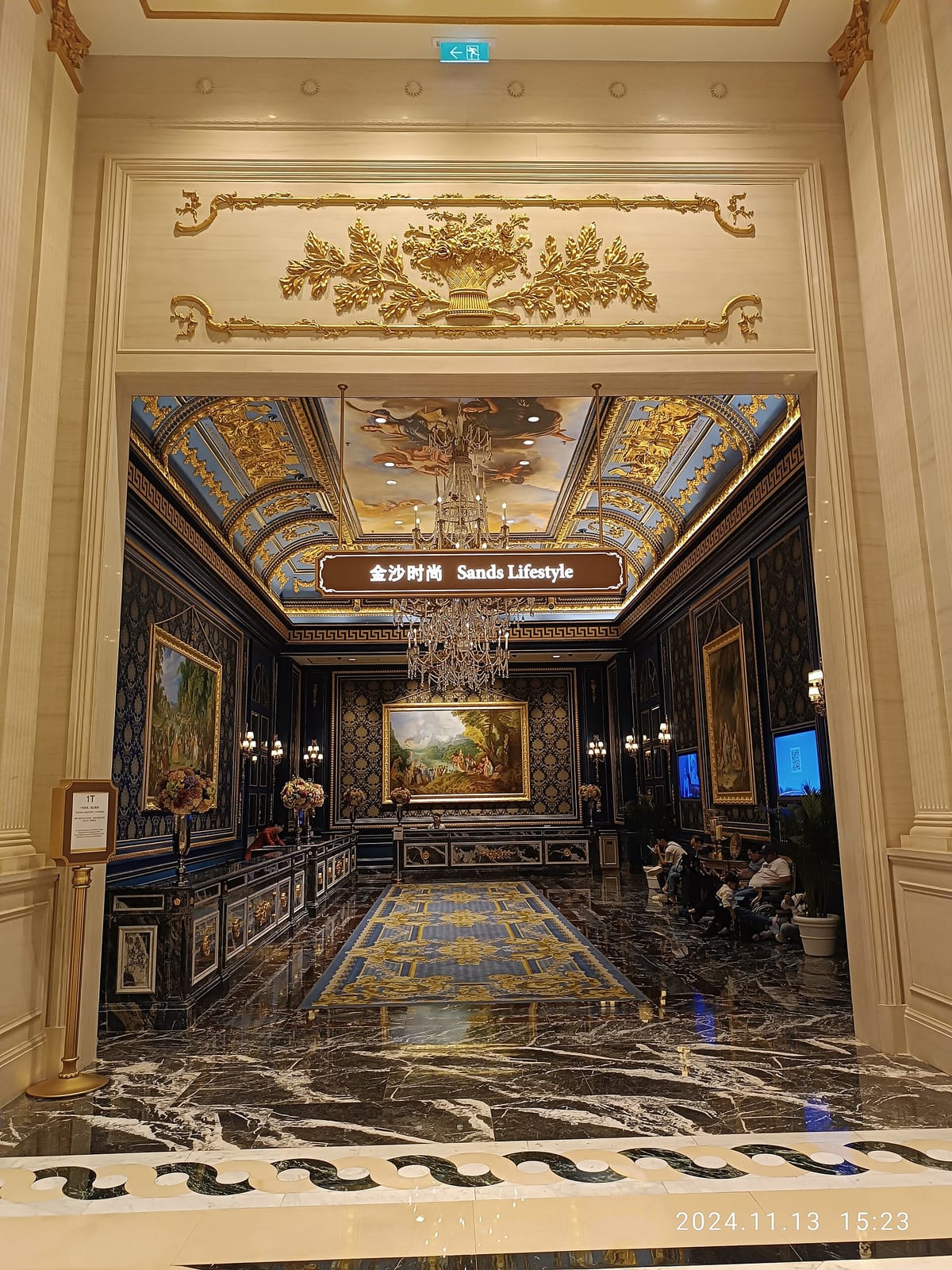 Paris Dessert House photo 3