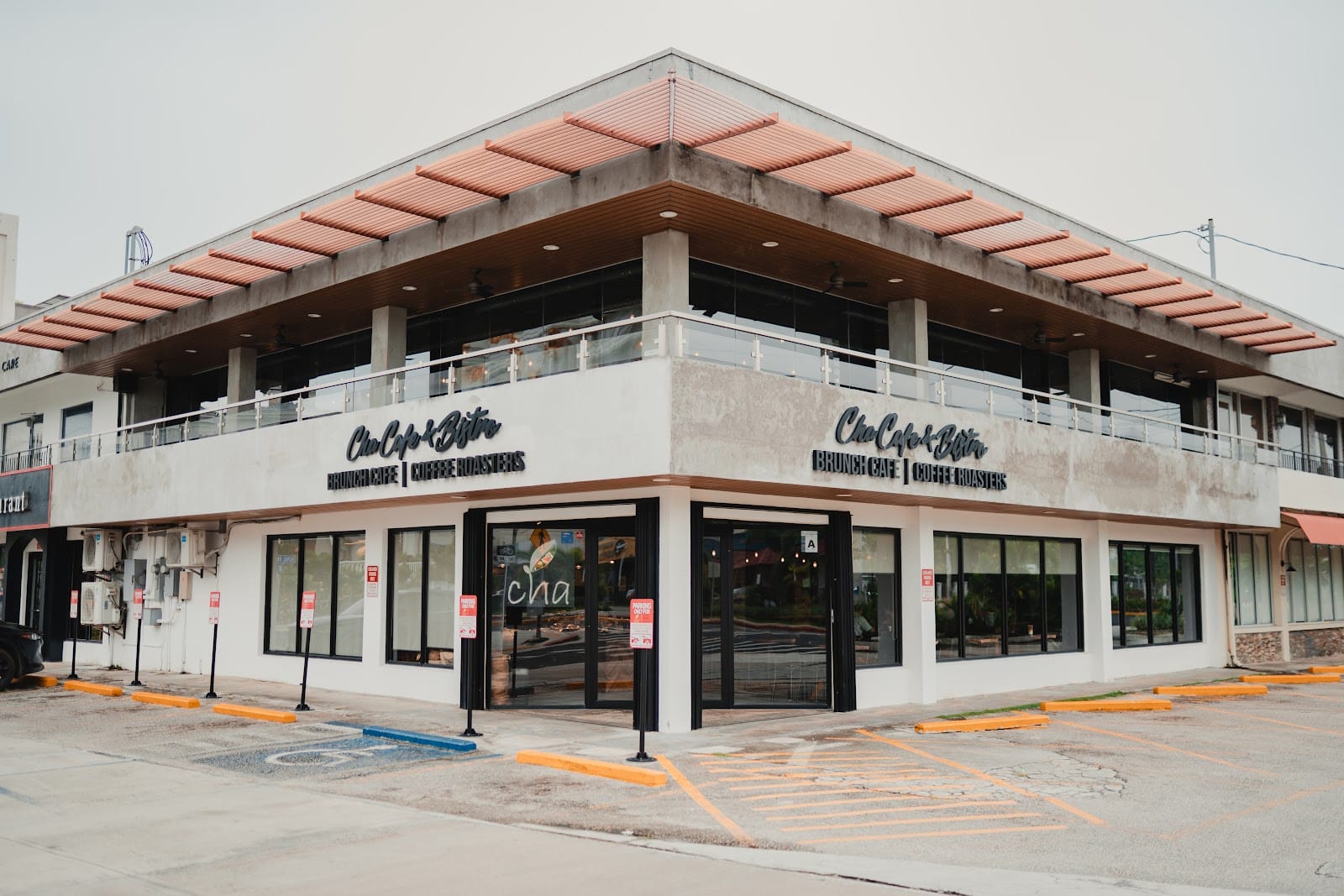 Cha Café and Bistro