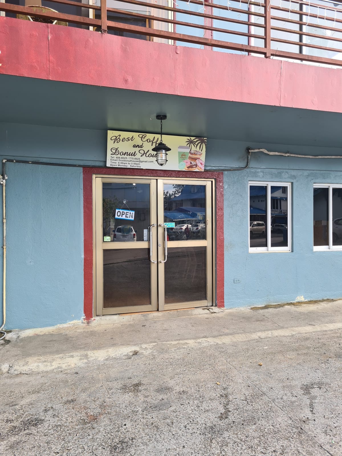 Best Coffee & Donut House, ROom cheap