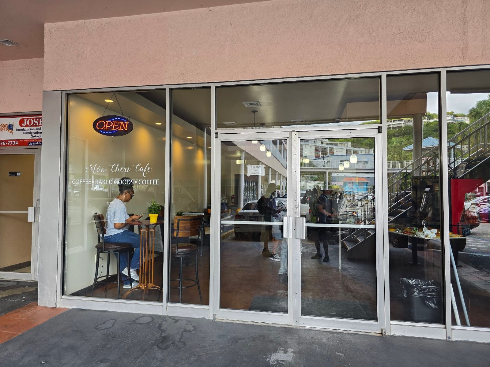 La Favorisé Cafe