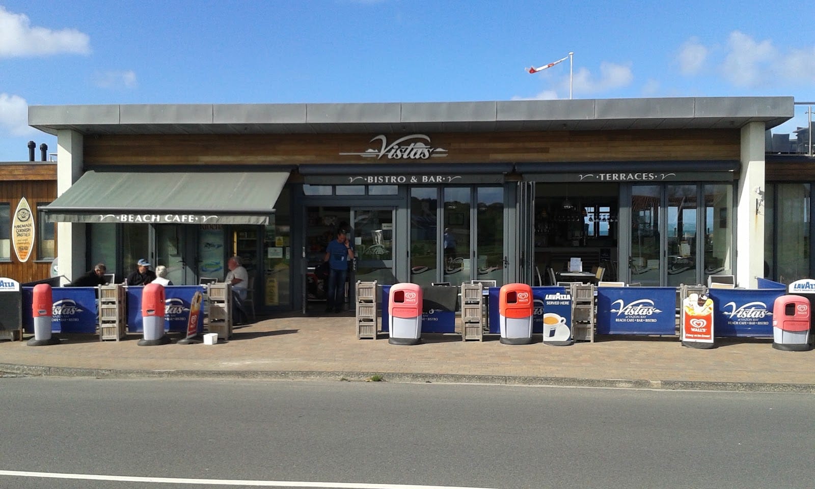 Vistas Beach Cafe