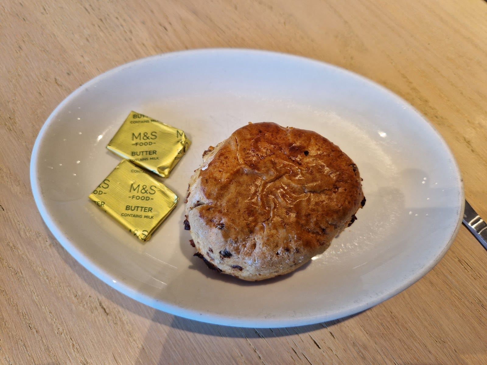 M&S Café