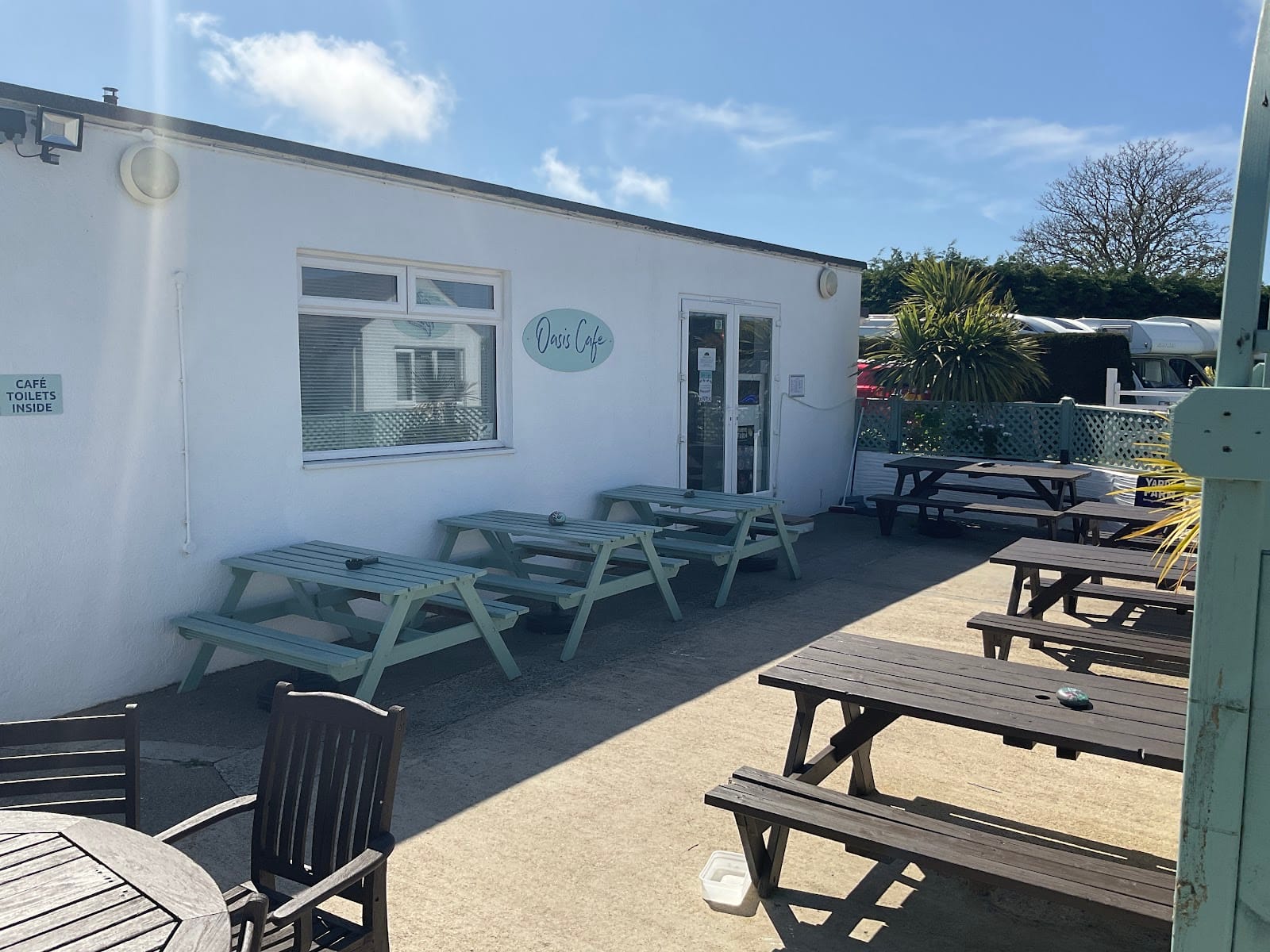 Oasis Cafe