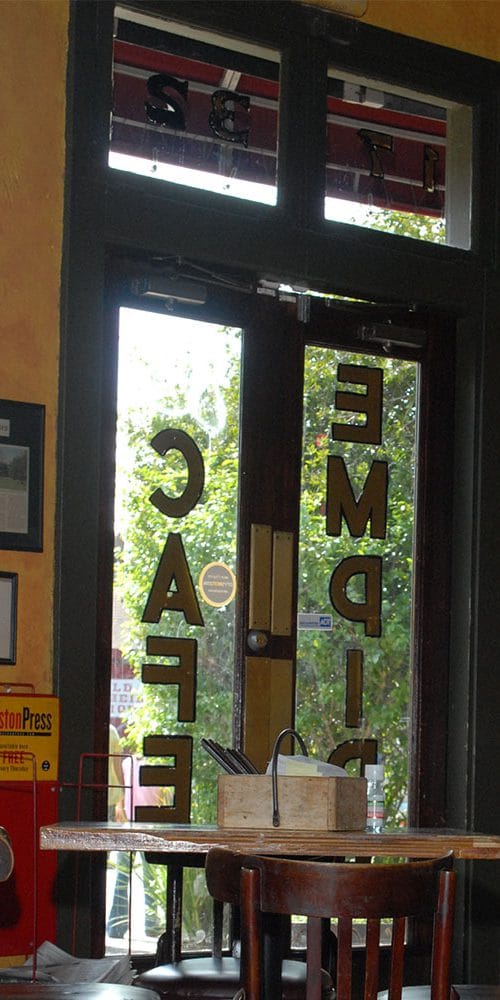Empire Café photo 4