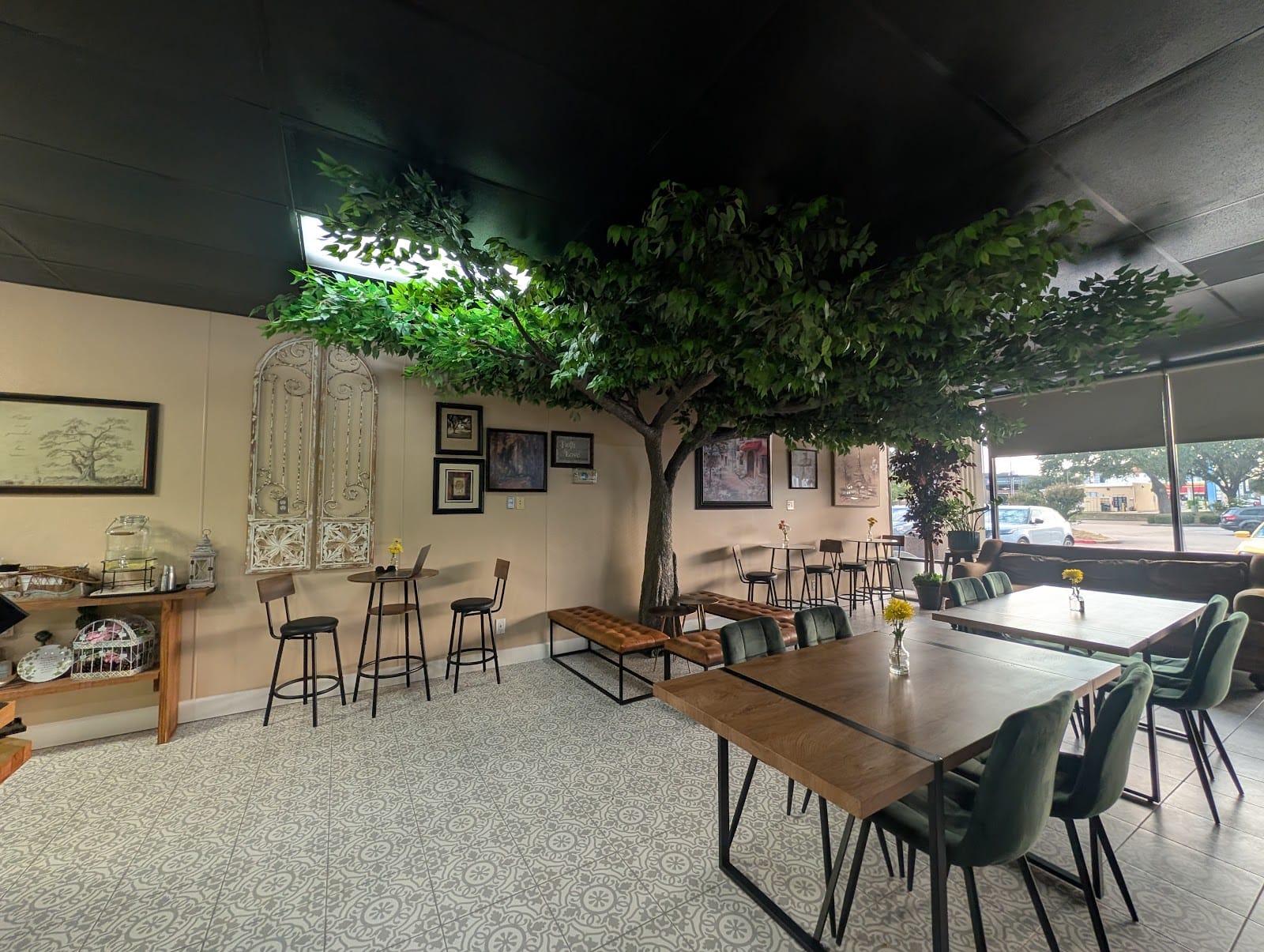 Eden Coffee & Tea