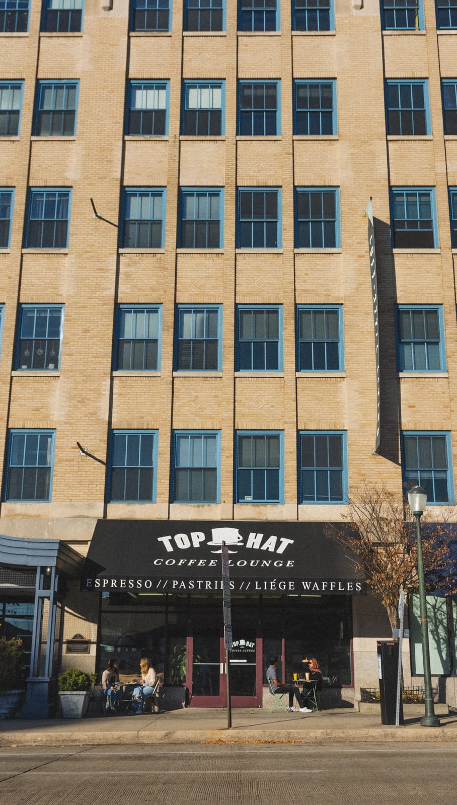 Top Hat Coffee Lounge photo 9