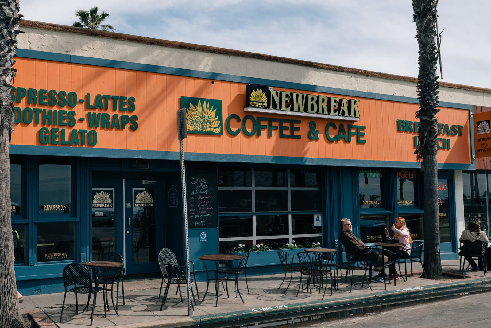 Newbreak Coffee & Cafe photo 2