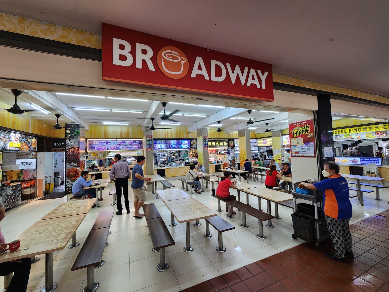 Broadway Coffeeshop @ 727 Ang Mo Kio Ave 6