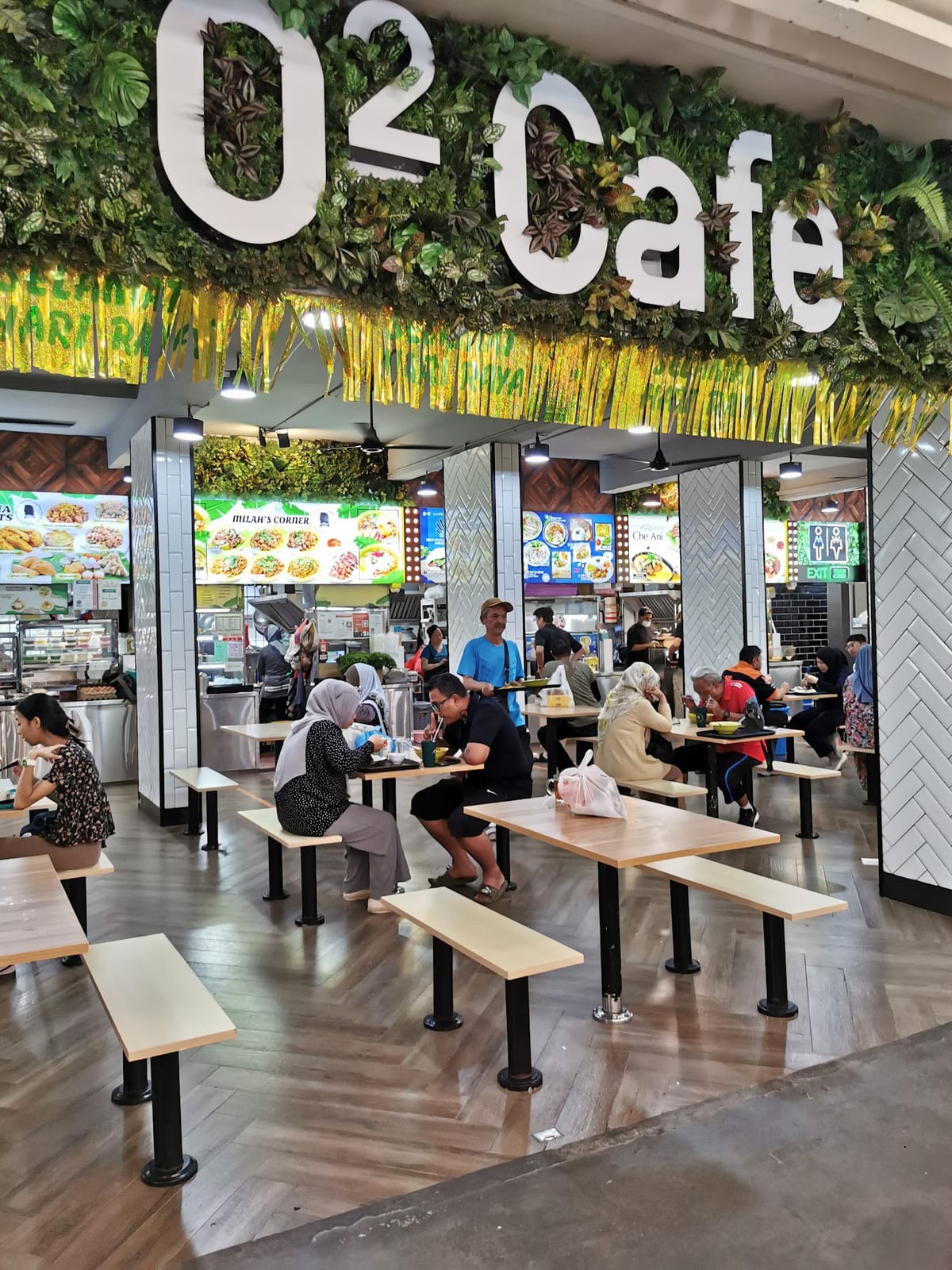 O2 Cafe (Big)