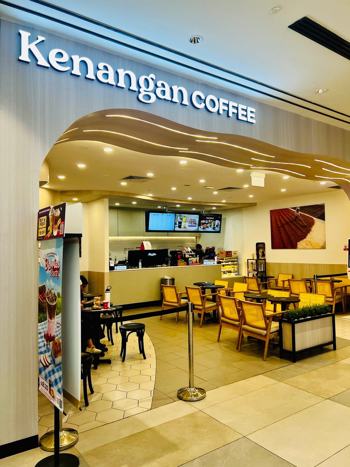 Kenangan Coffee IMM