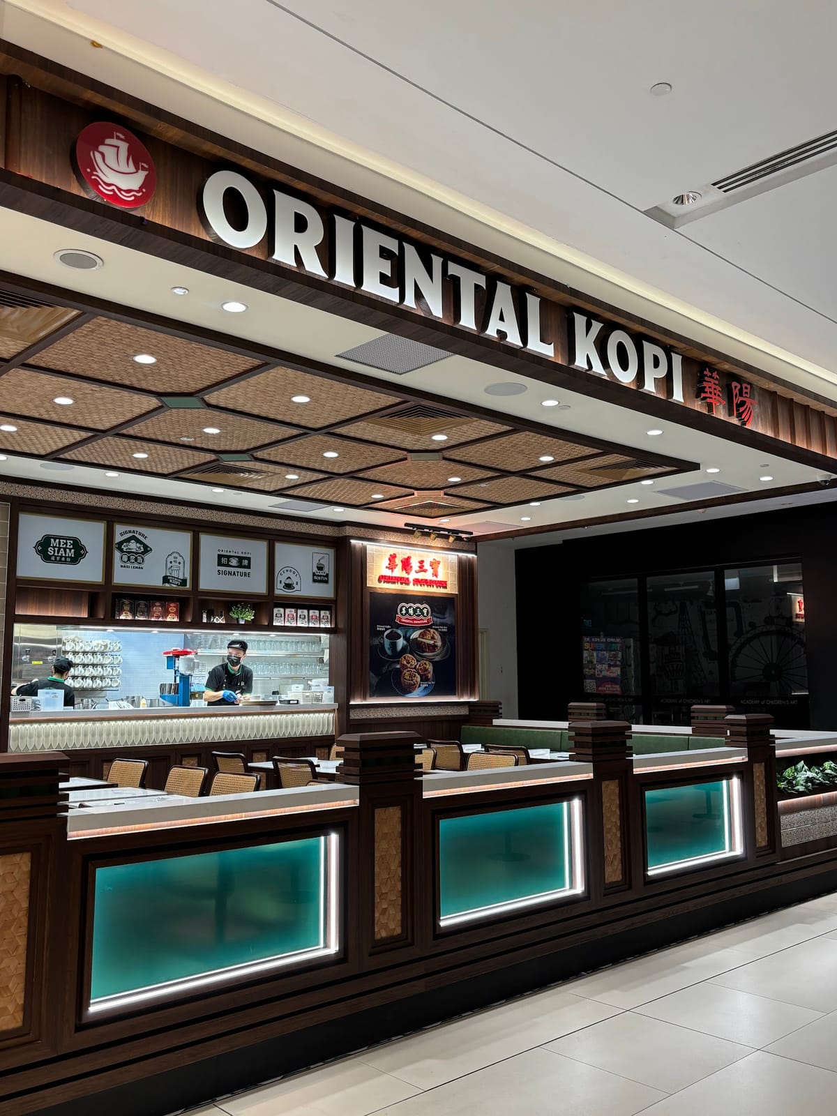Oriental Kopi 華陽 at Westgate