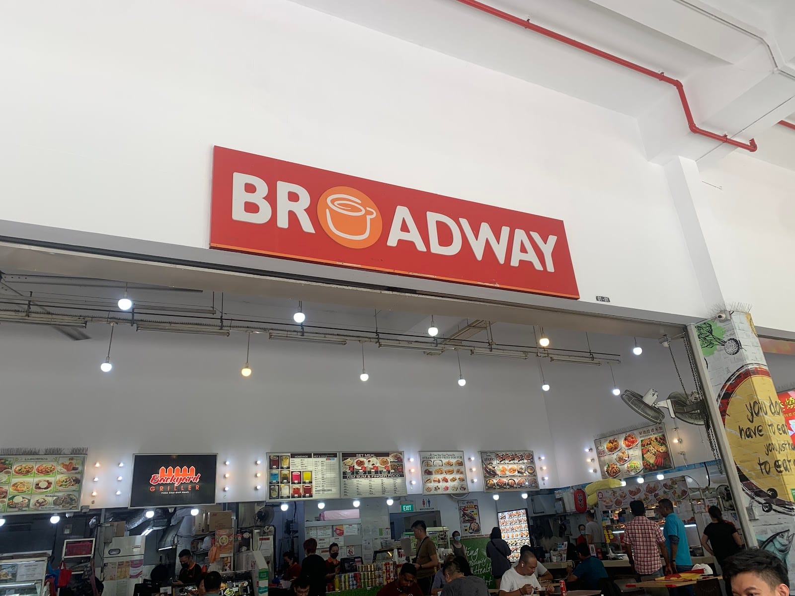 Broadway Coffeeshop @ 612 Punggol Drive