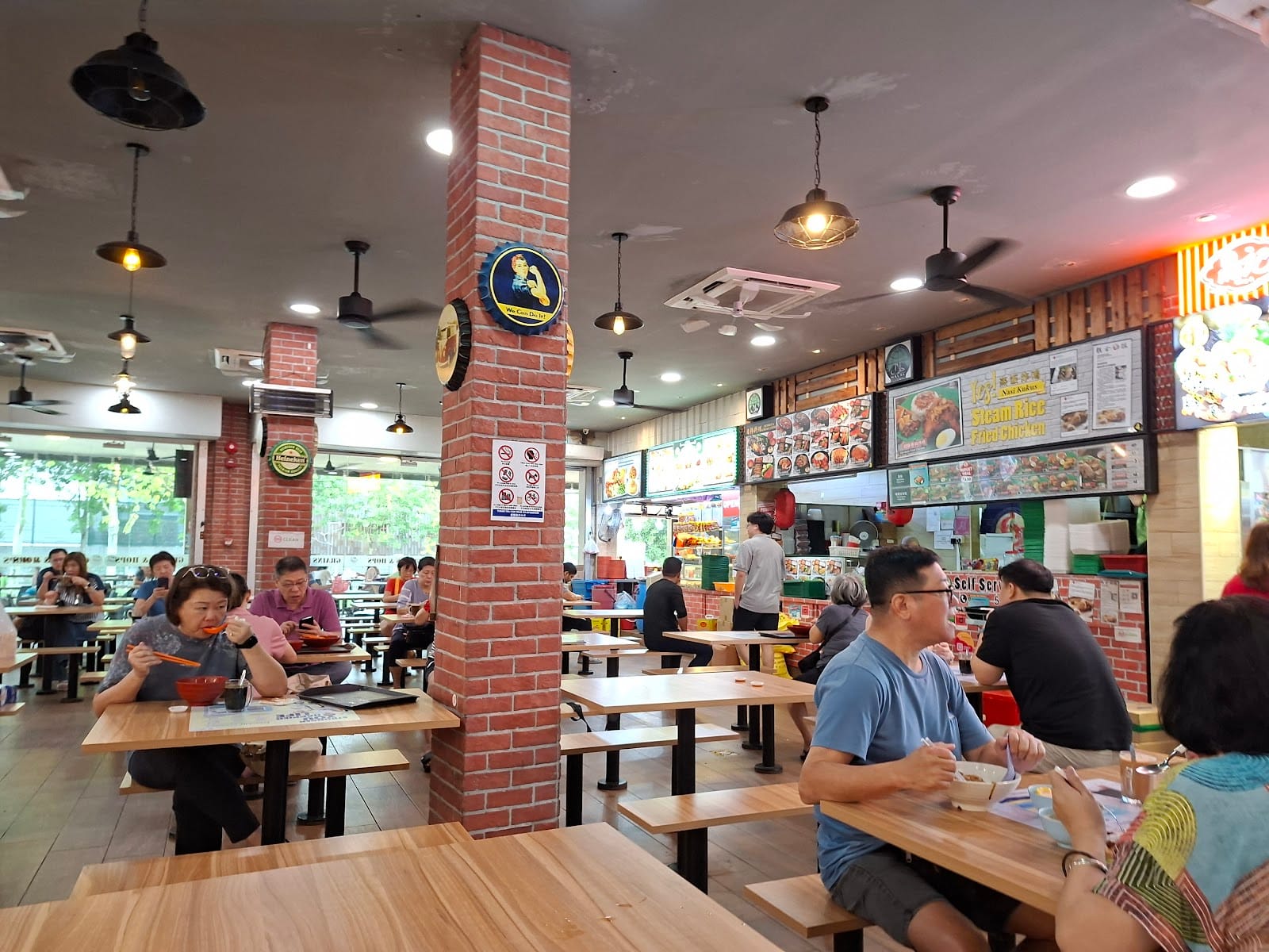 Coffee-Shop at Blk 573