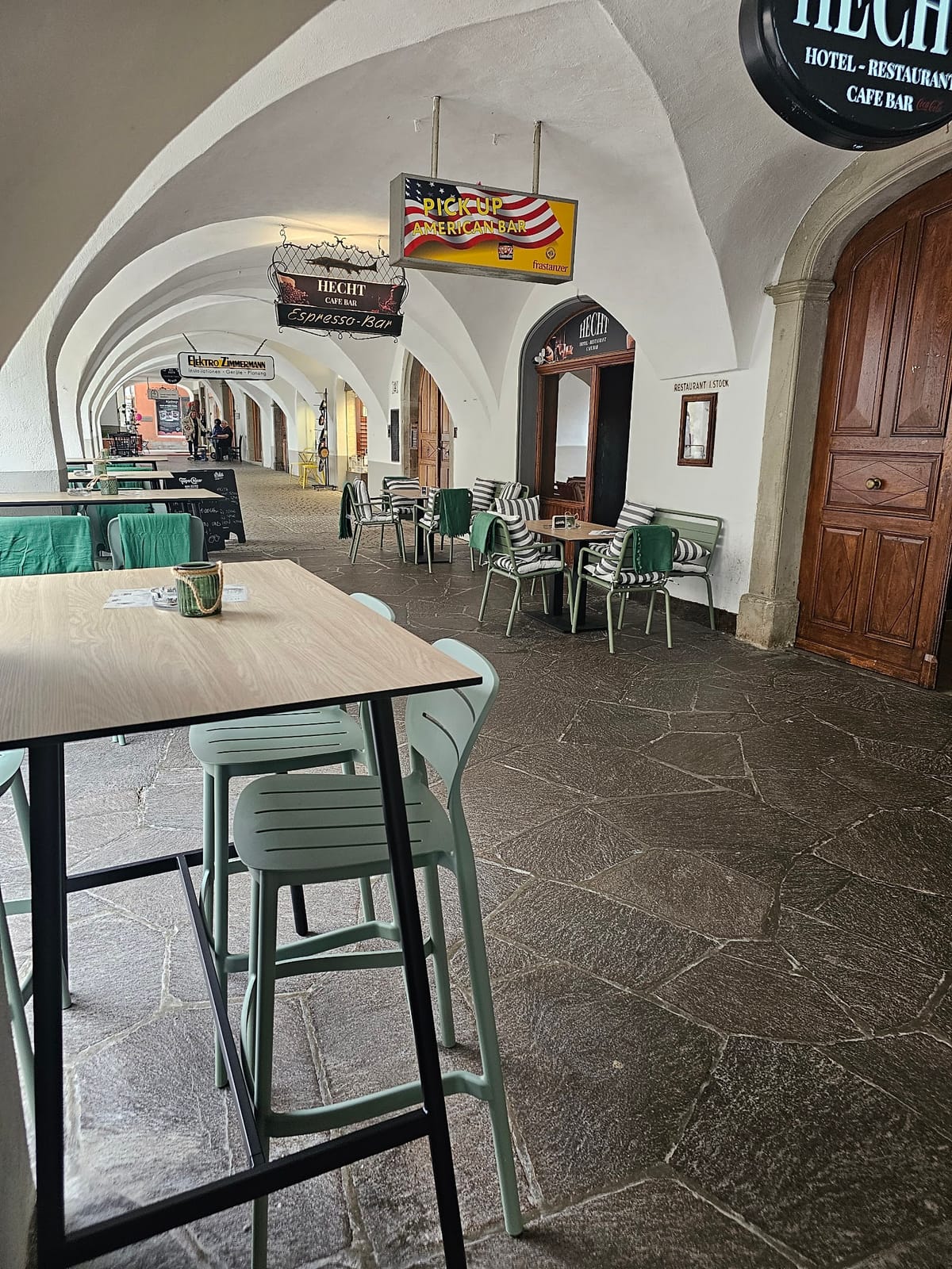 Cafe Hecht