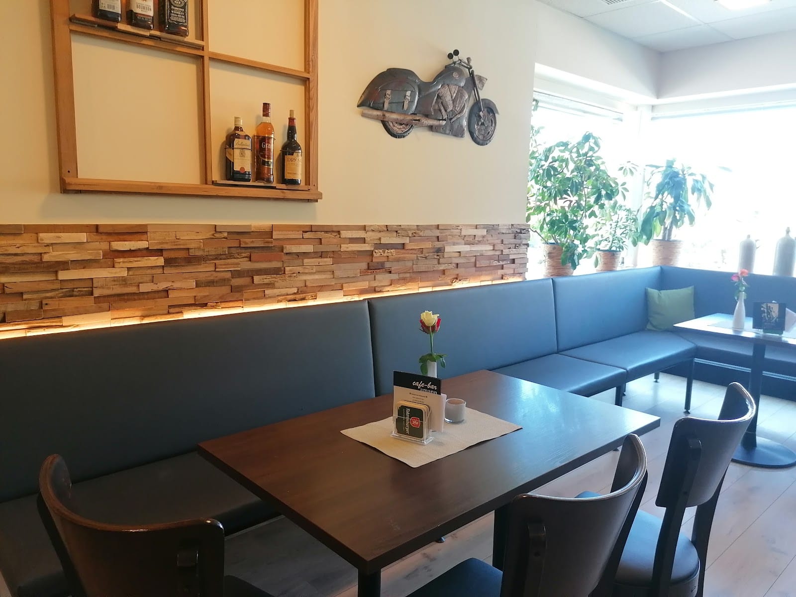 Cafe-Bar-Trafik Amann