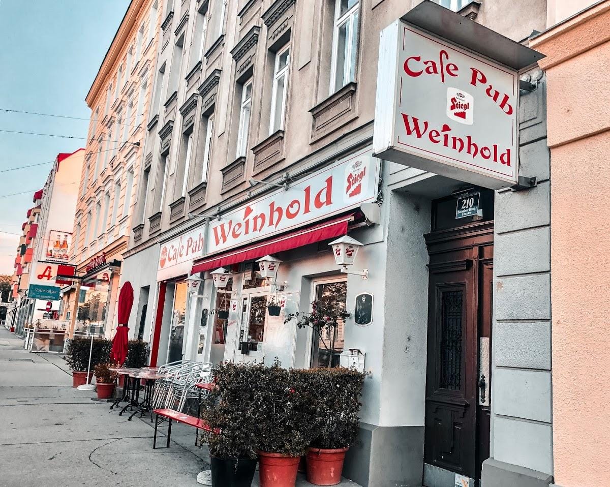 Cafe Pub Weinhold photo 2