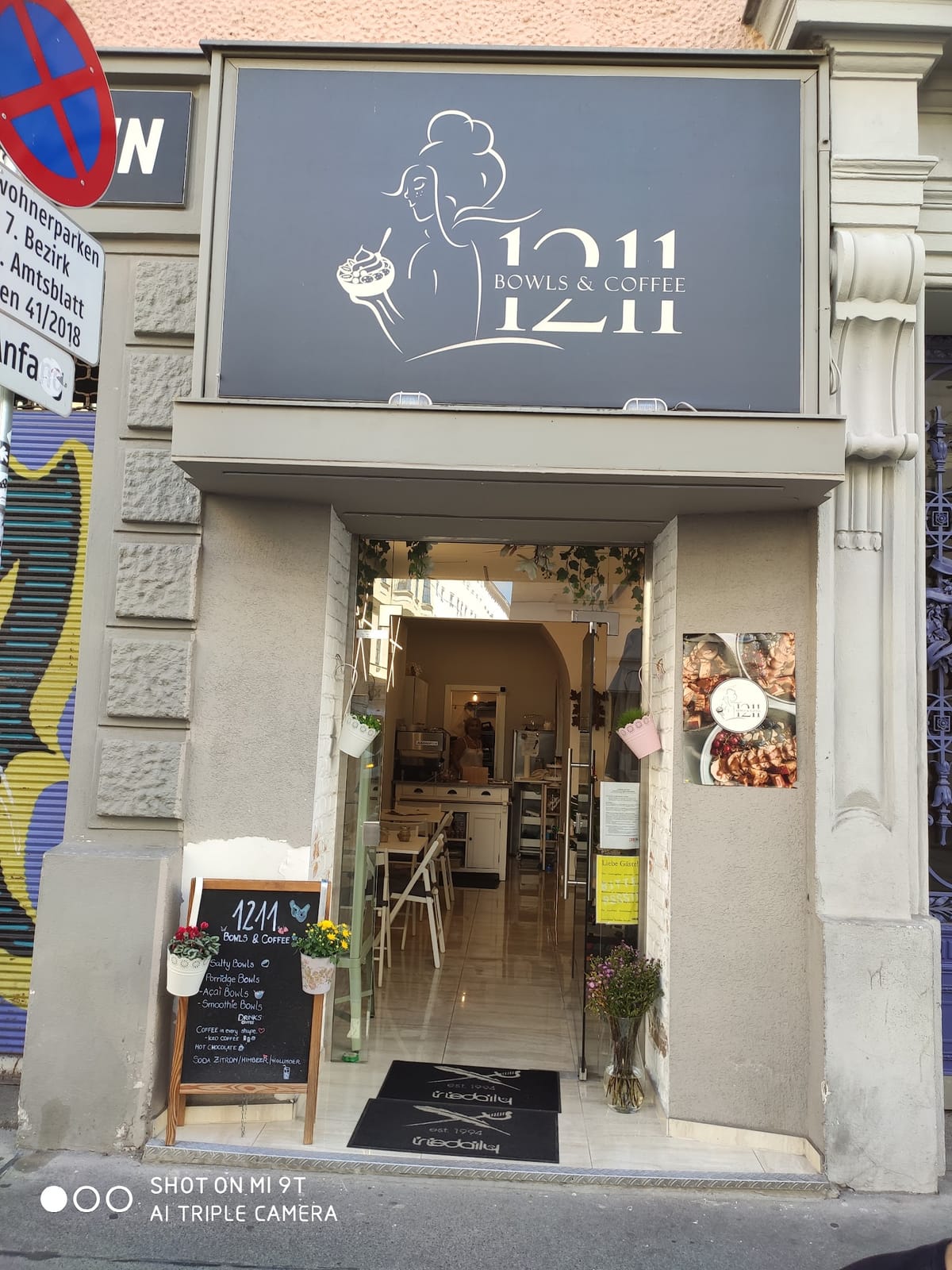 1211 Bowls & Coffee