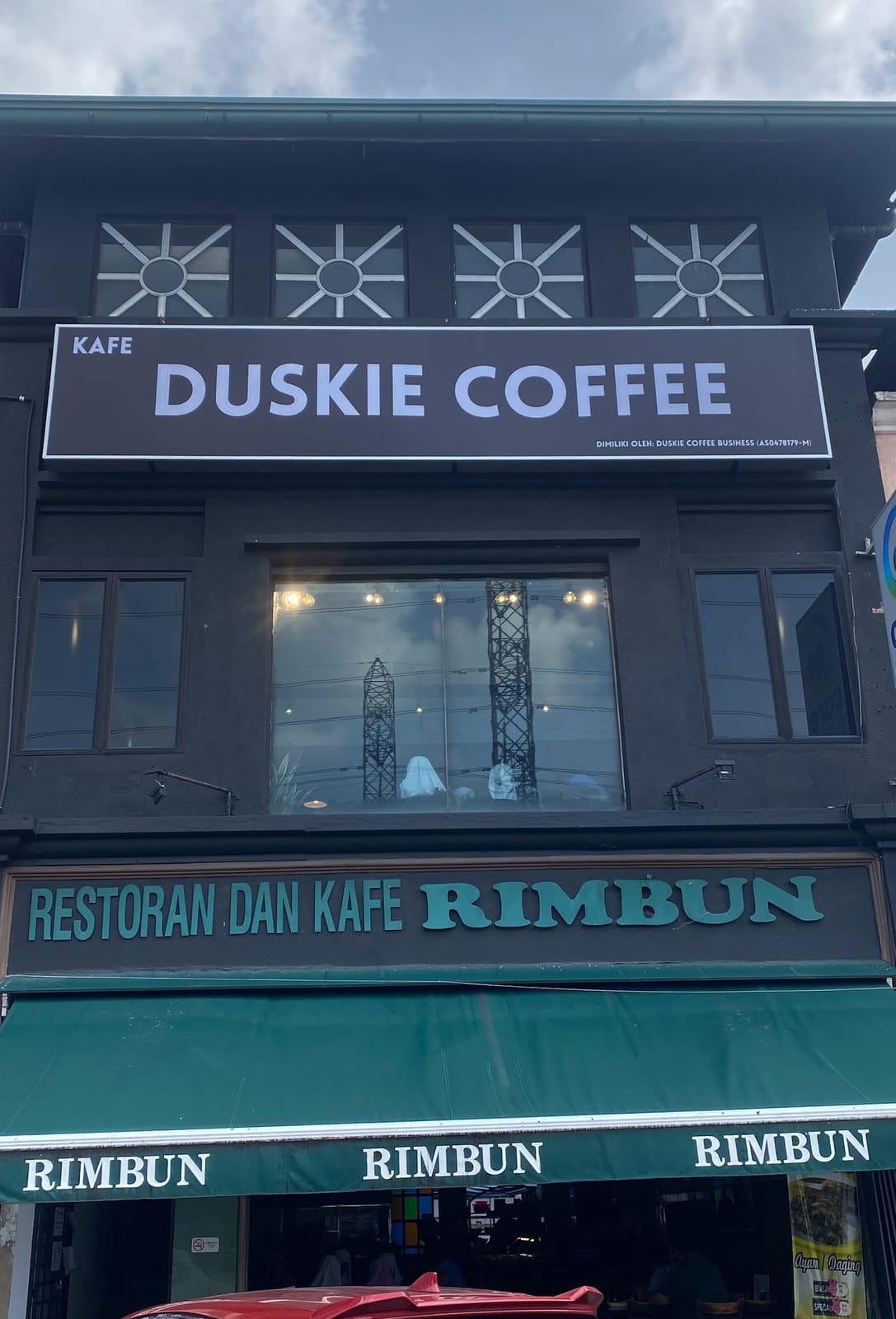 Duskie Coffee @ level 1