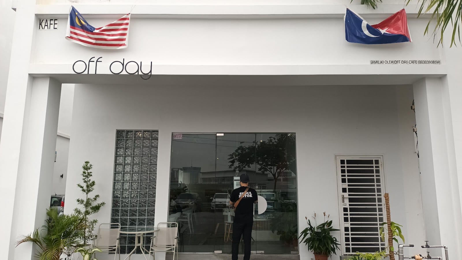 off day cafe Gelang Patah
