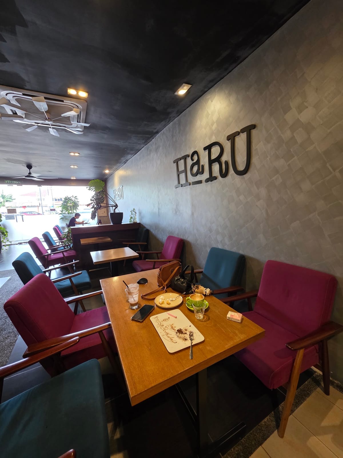 Haru Cafe (Hilltop Branch)