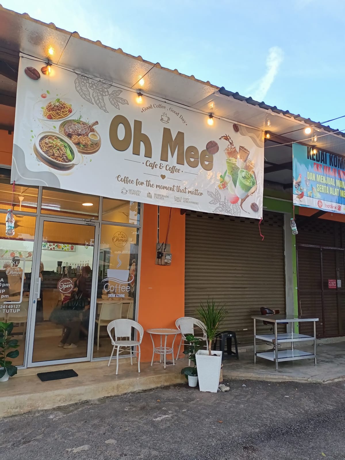 Oh Mee Cafe & Coffee