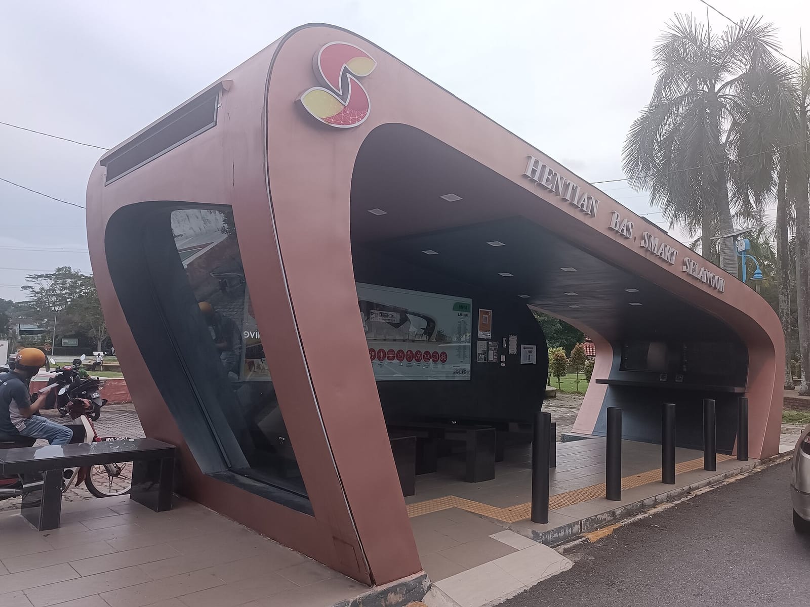 ZUS Coffee - Taman Selayang Utama, Batu Caves photo 5
