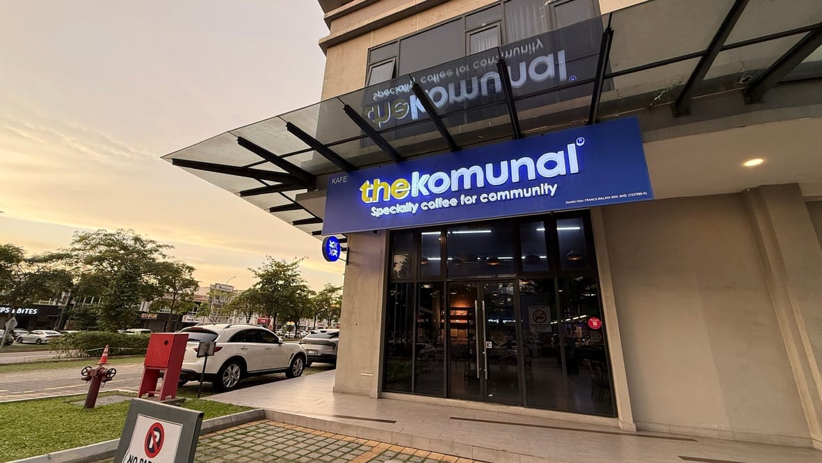 The Komunal Cafe - Bukit Rimau