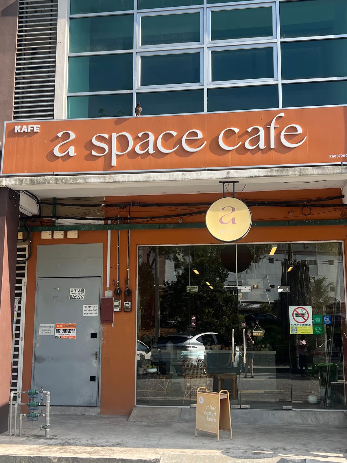 A space cafe