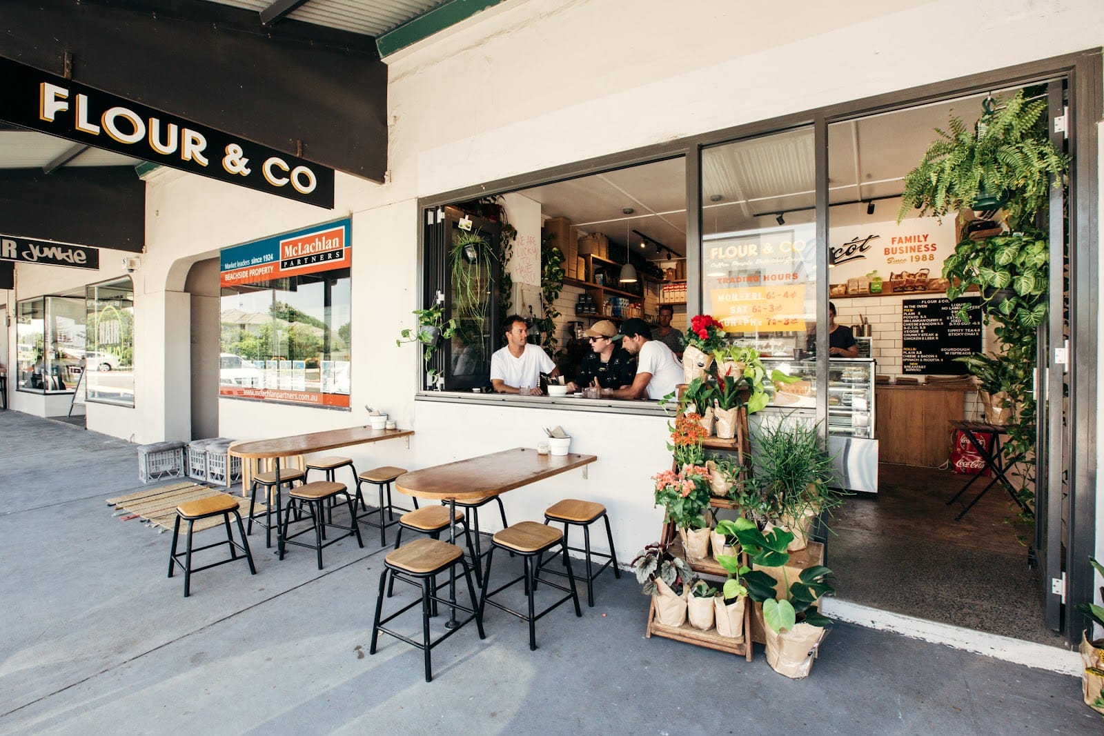 Flour & Co.