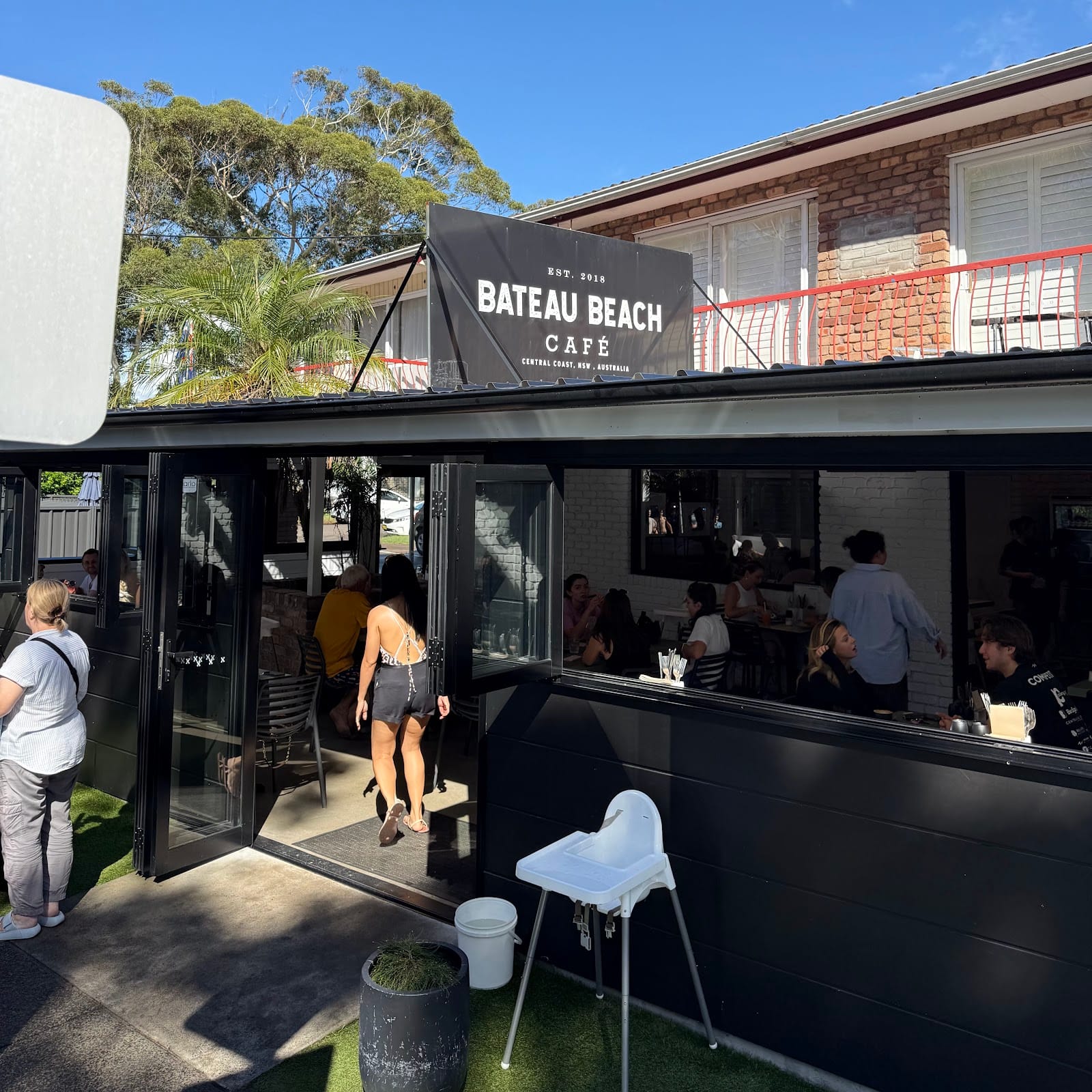 Bateau Beach Cafe