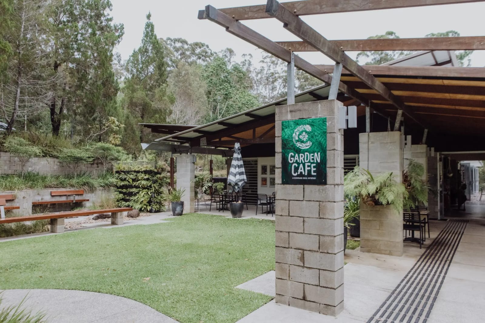 Compass Garden Cafe photo 3
