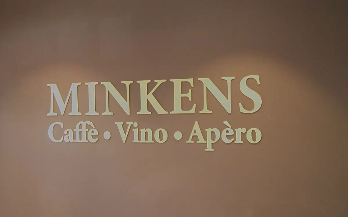 Minkens photo 2