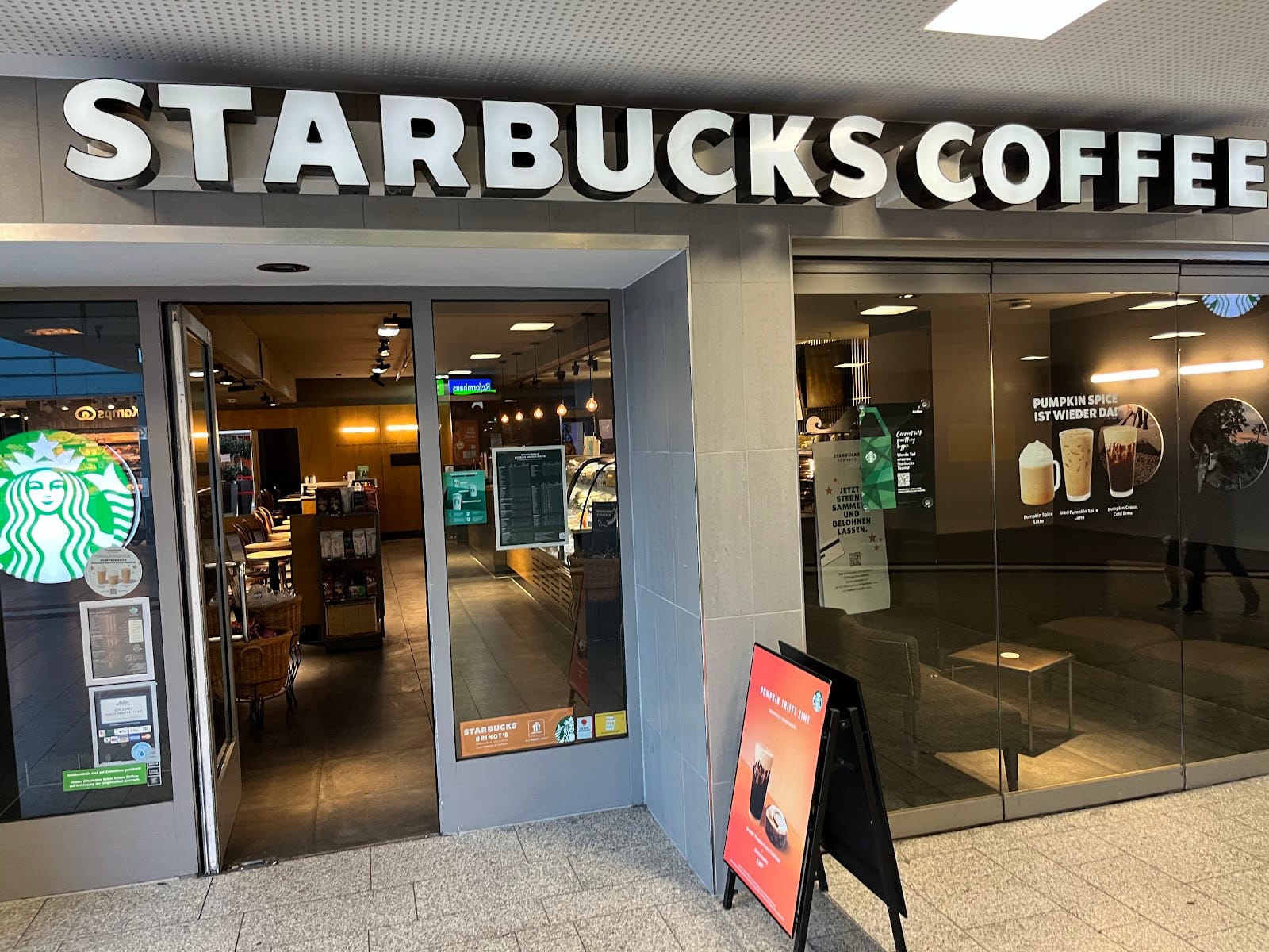 Starbucks - Duisburg Hbf