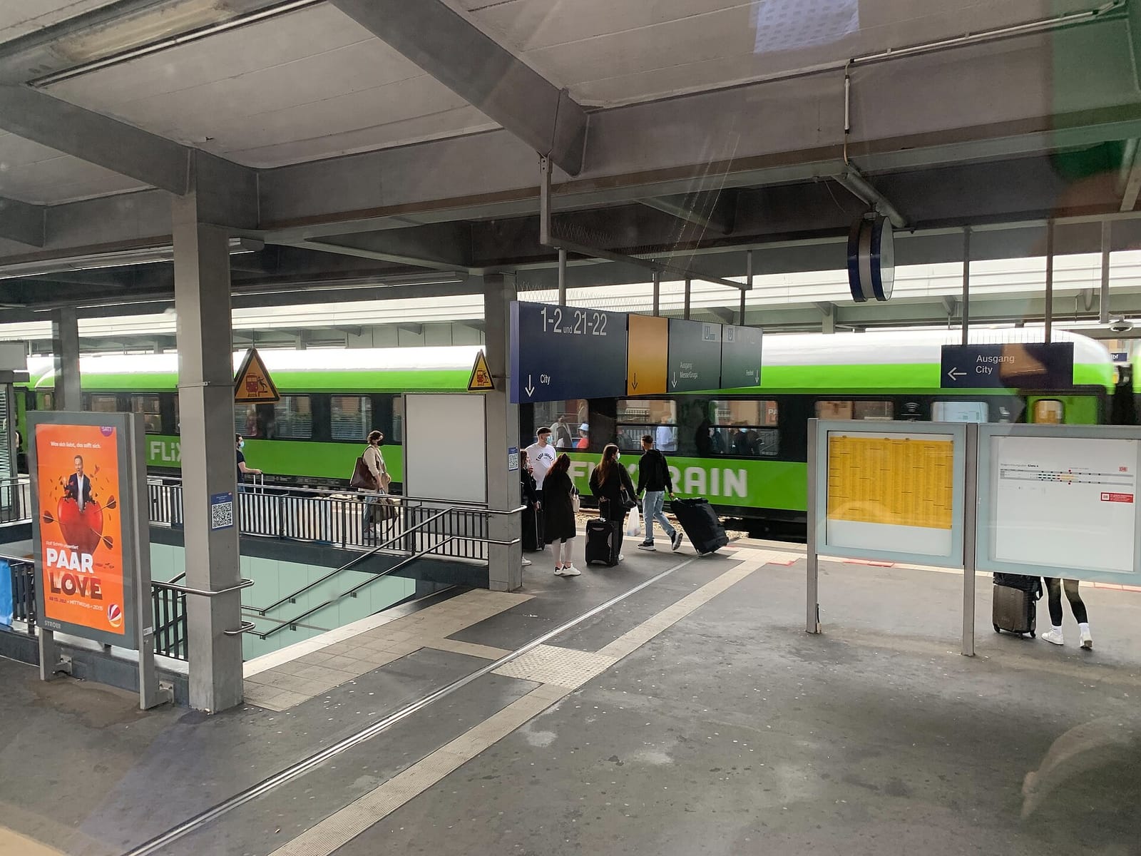 Haferkater, Essen Hbf photo 5