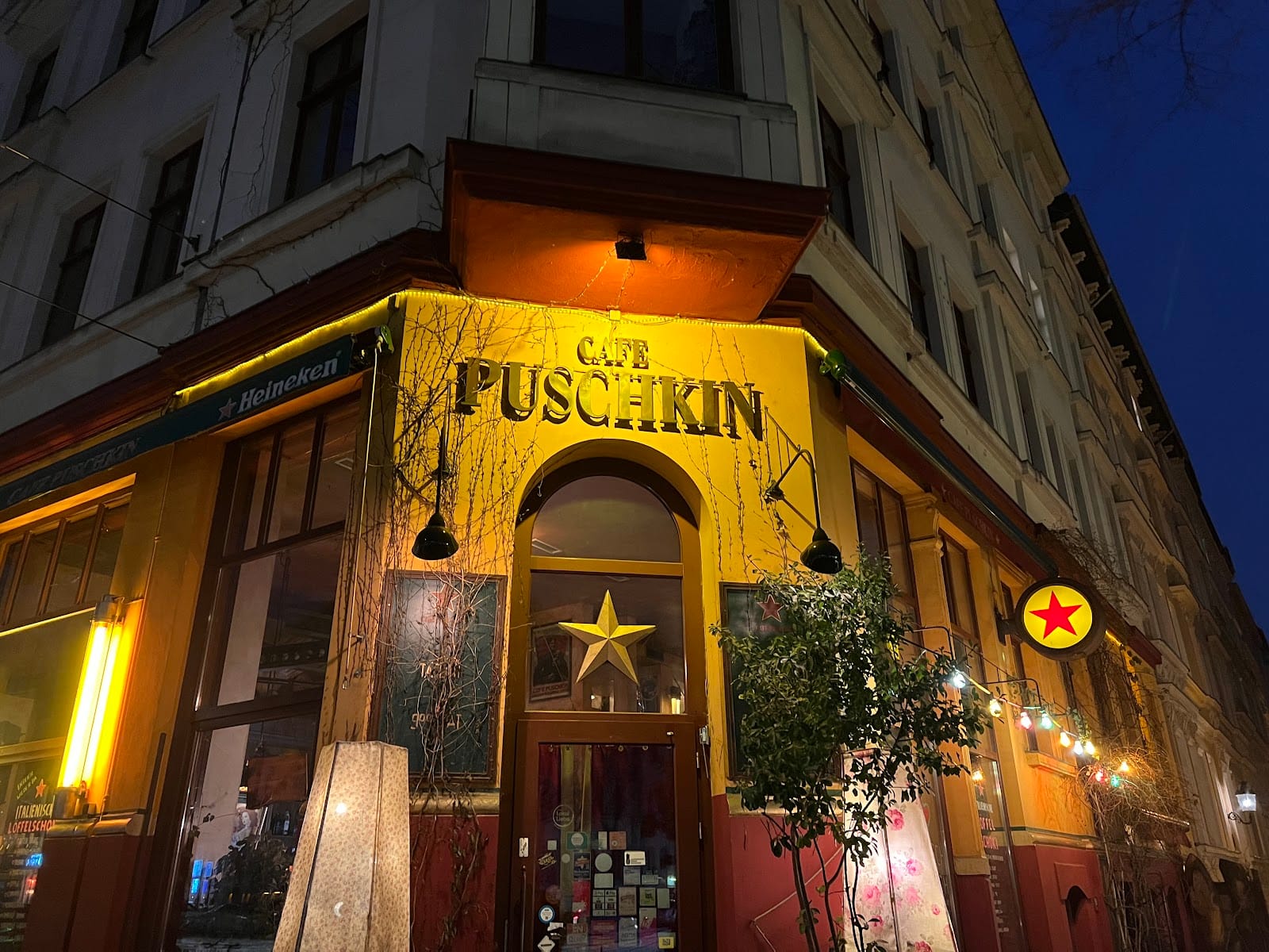 Café Puschkin