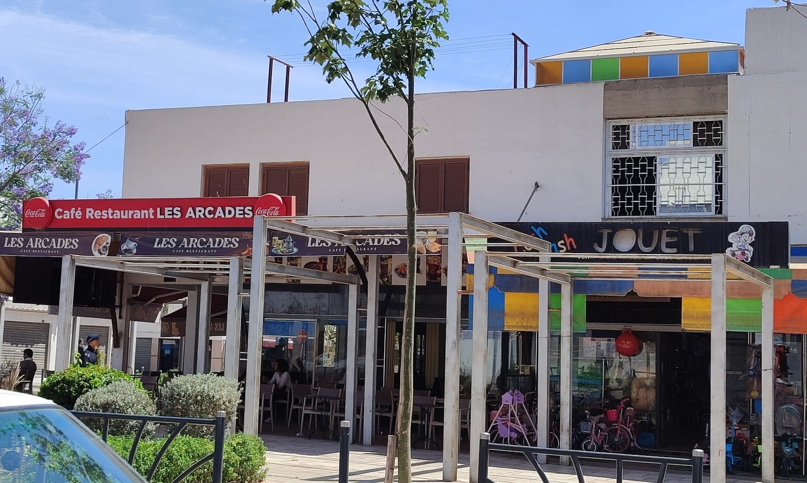 Café Les Arcades