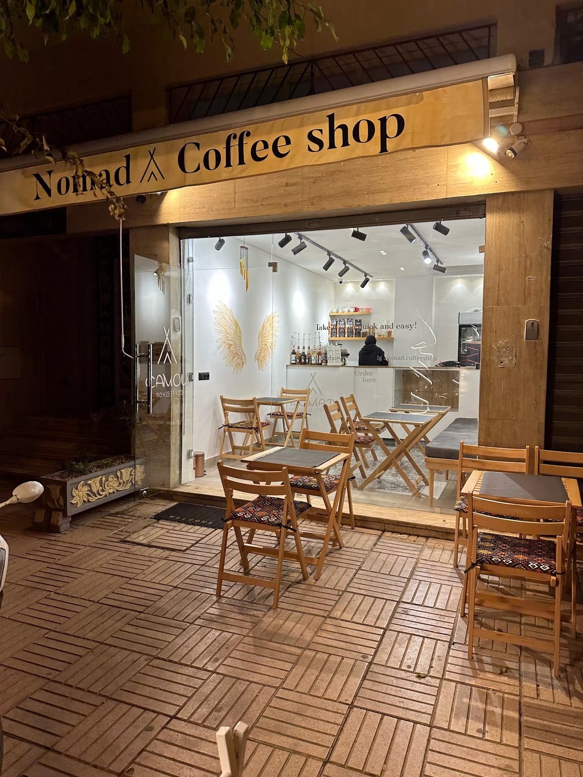 Coffee shop Nomad