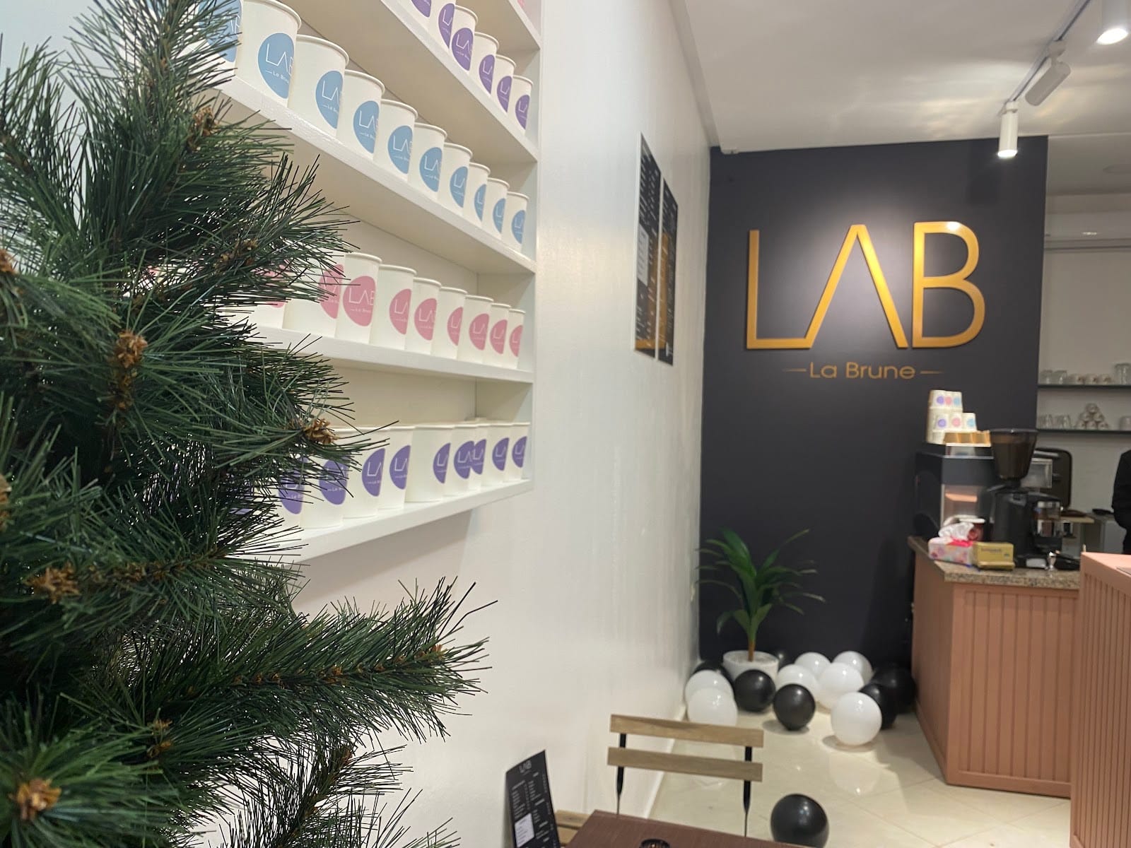 La Brune : Brownie & Cookie Shop