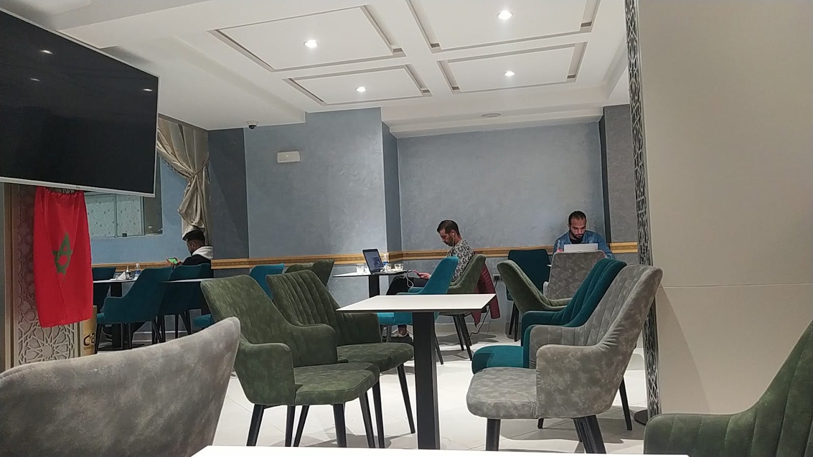 Diamond Cafe