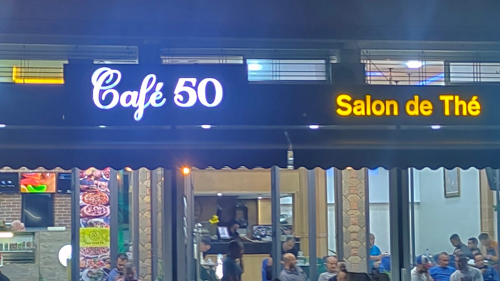 Café 50