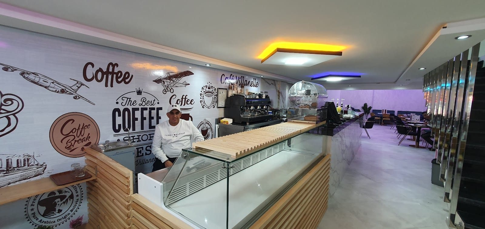 Café Villanelle