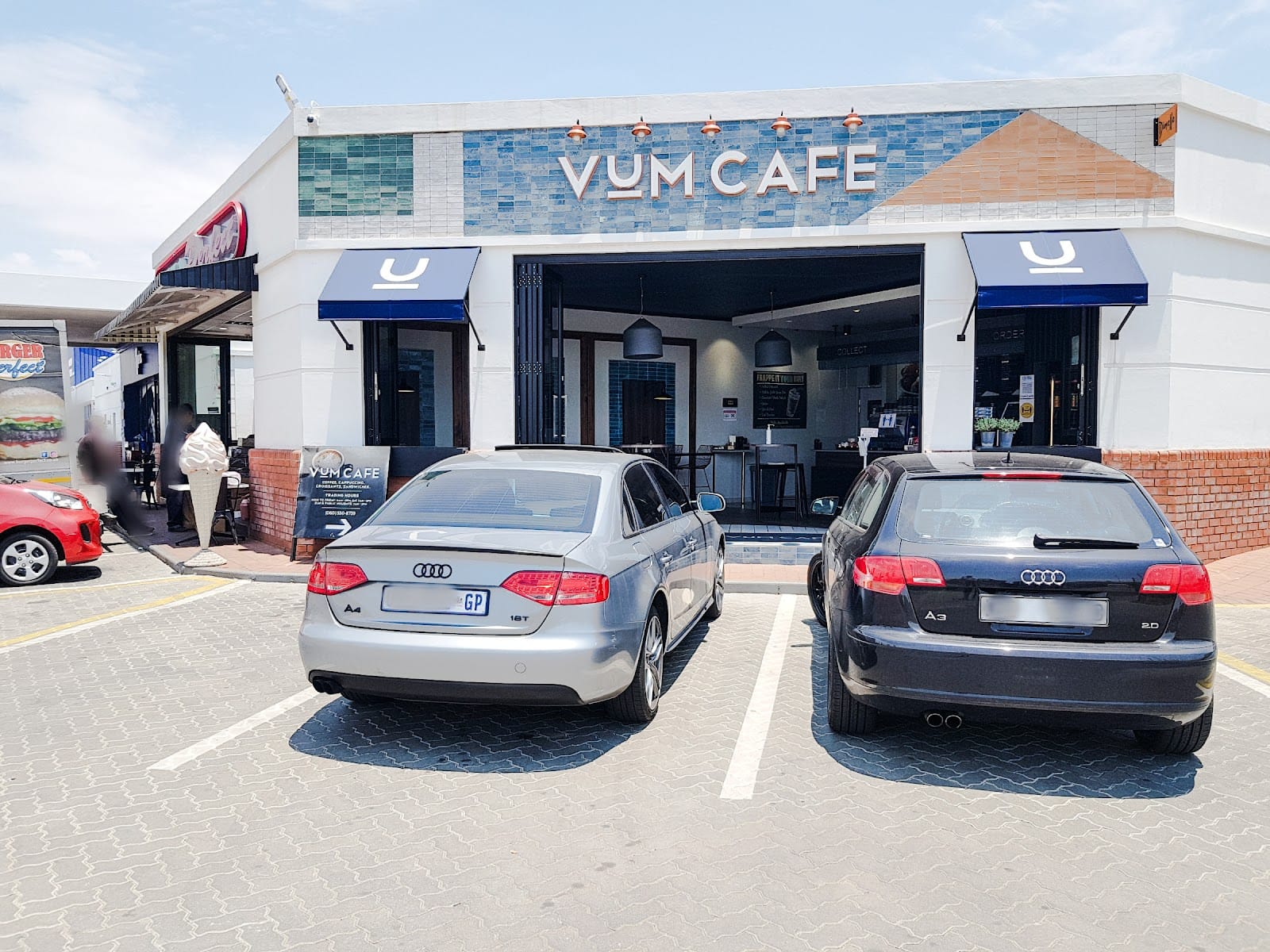 Vum Cafe