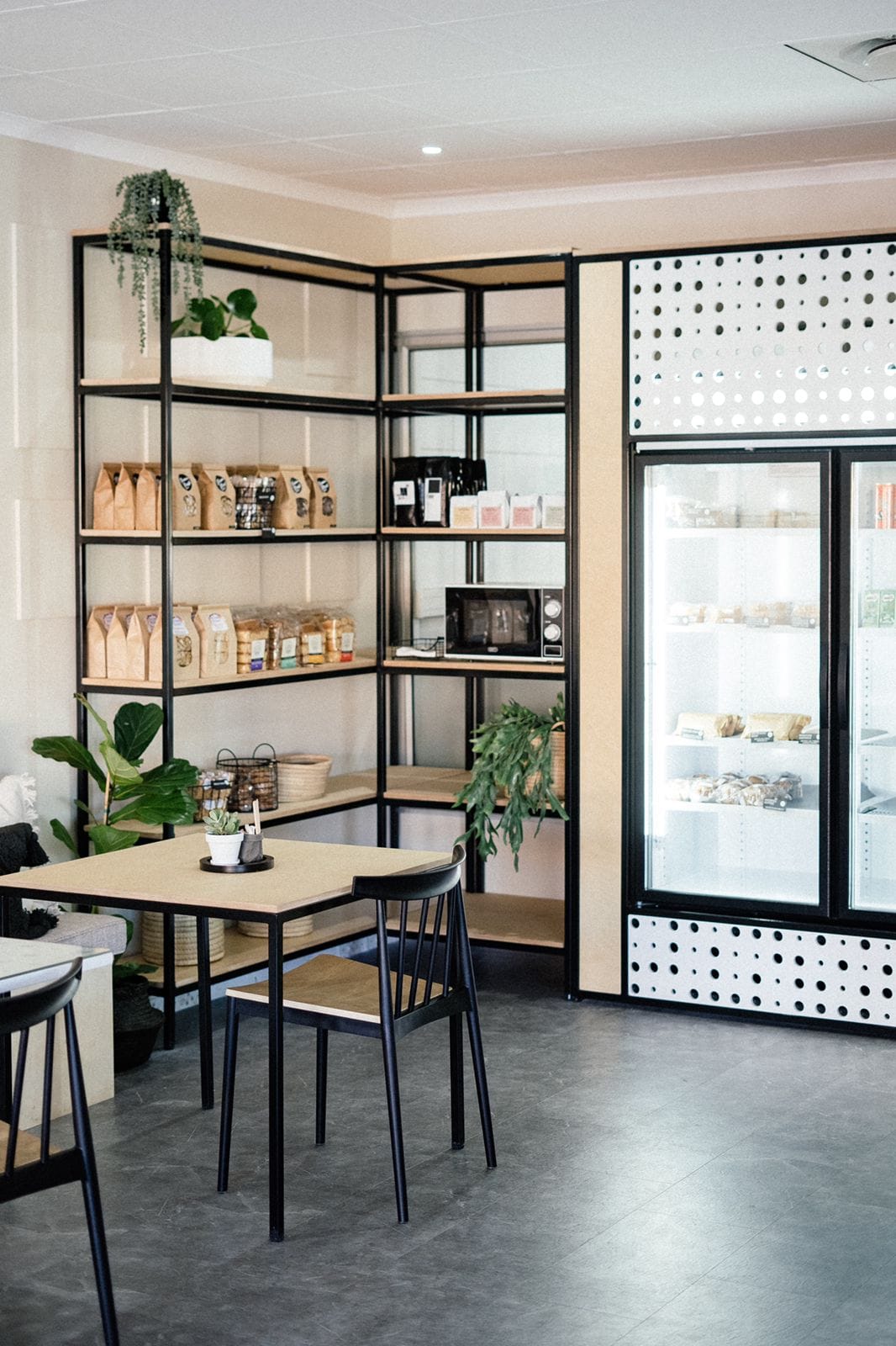 Liriek Café