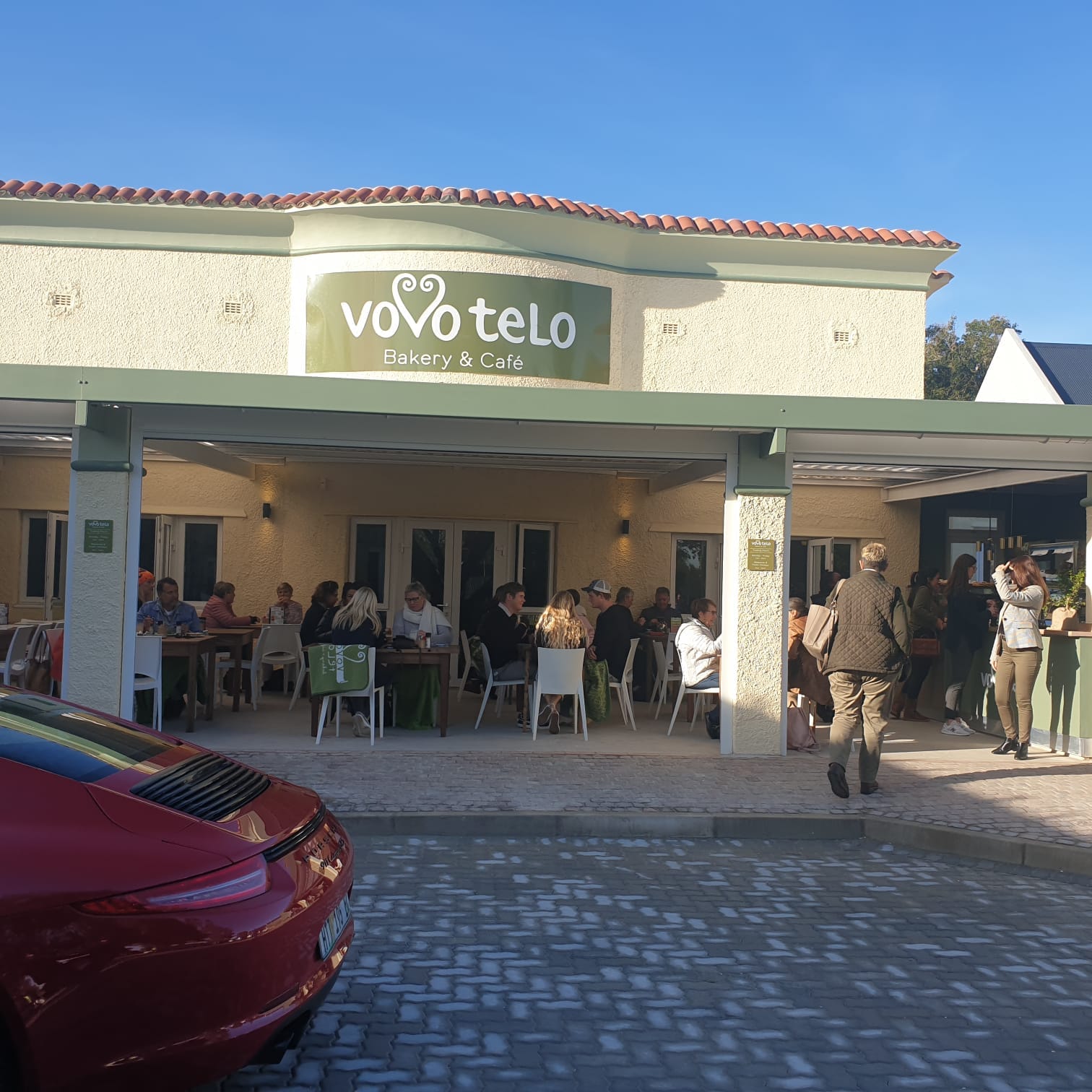 Vovo Telo Bakery & Café Walmer
