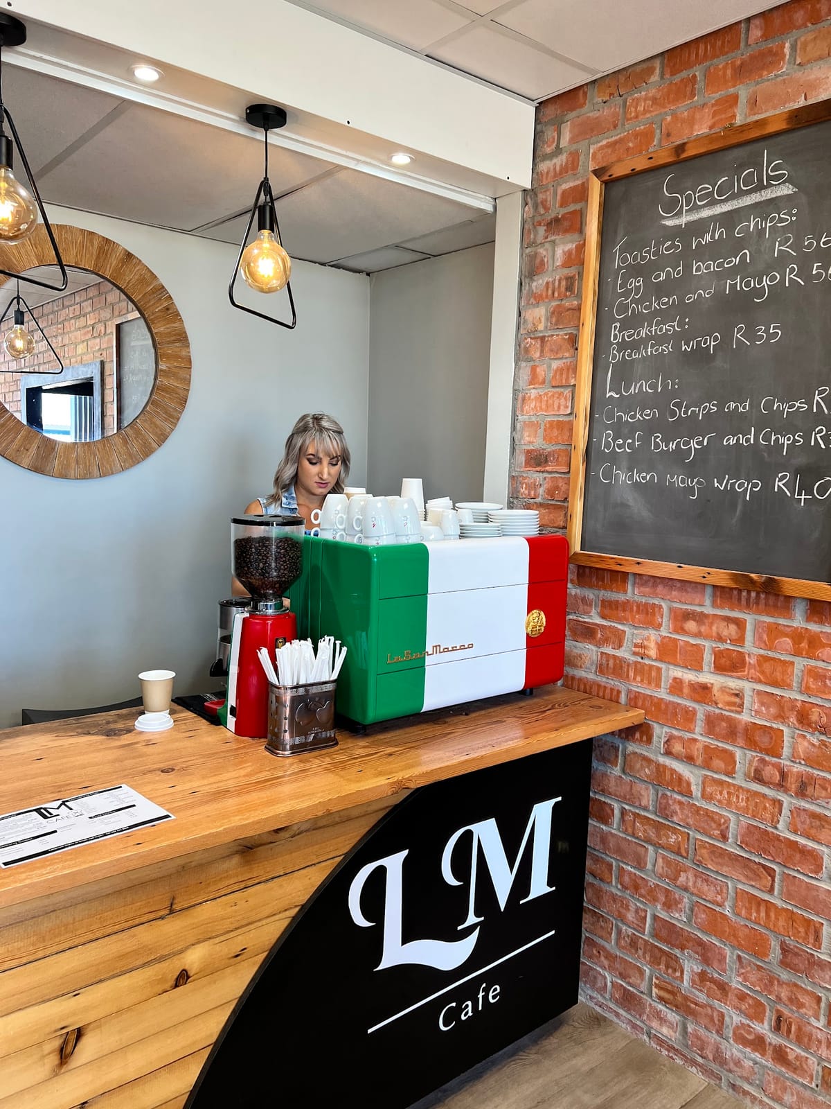 LM Cafe