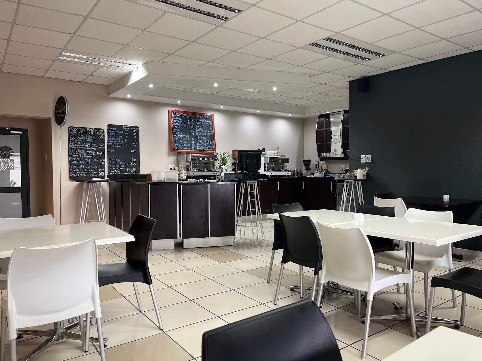 Harvest Café