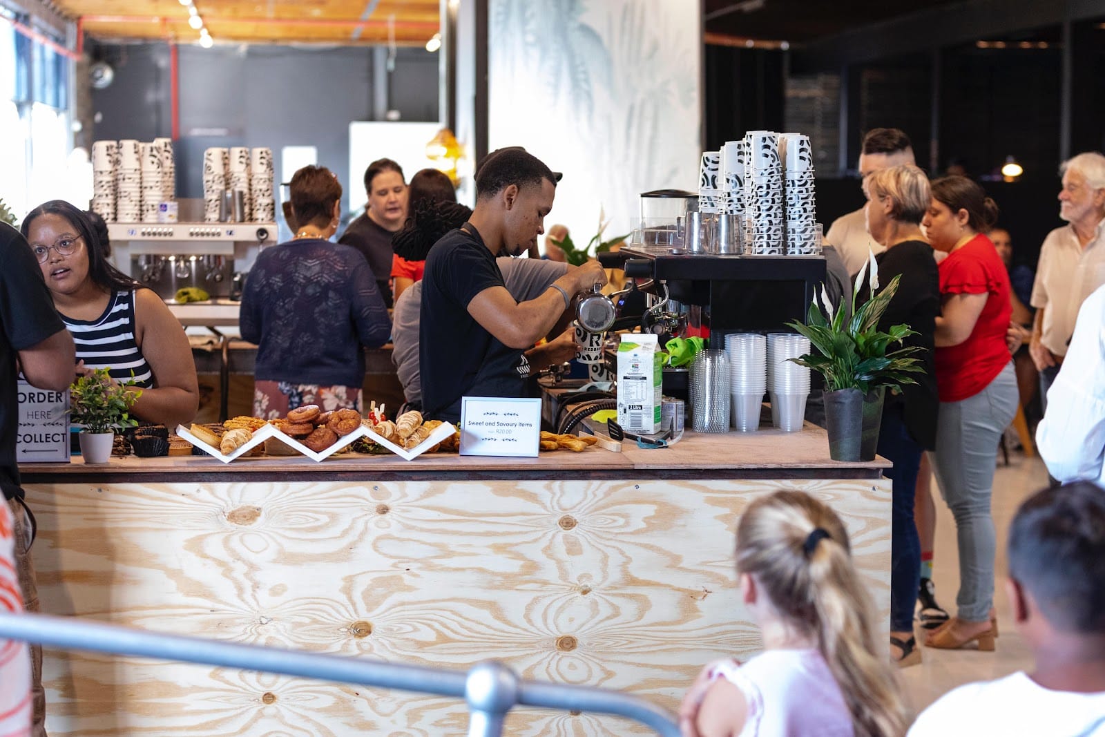 Red Band Café