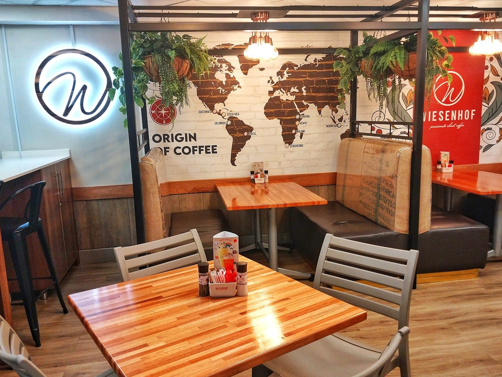 Wiesenhof Coffee Shop - Mediclinic