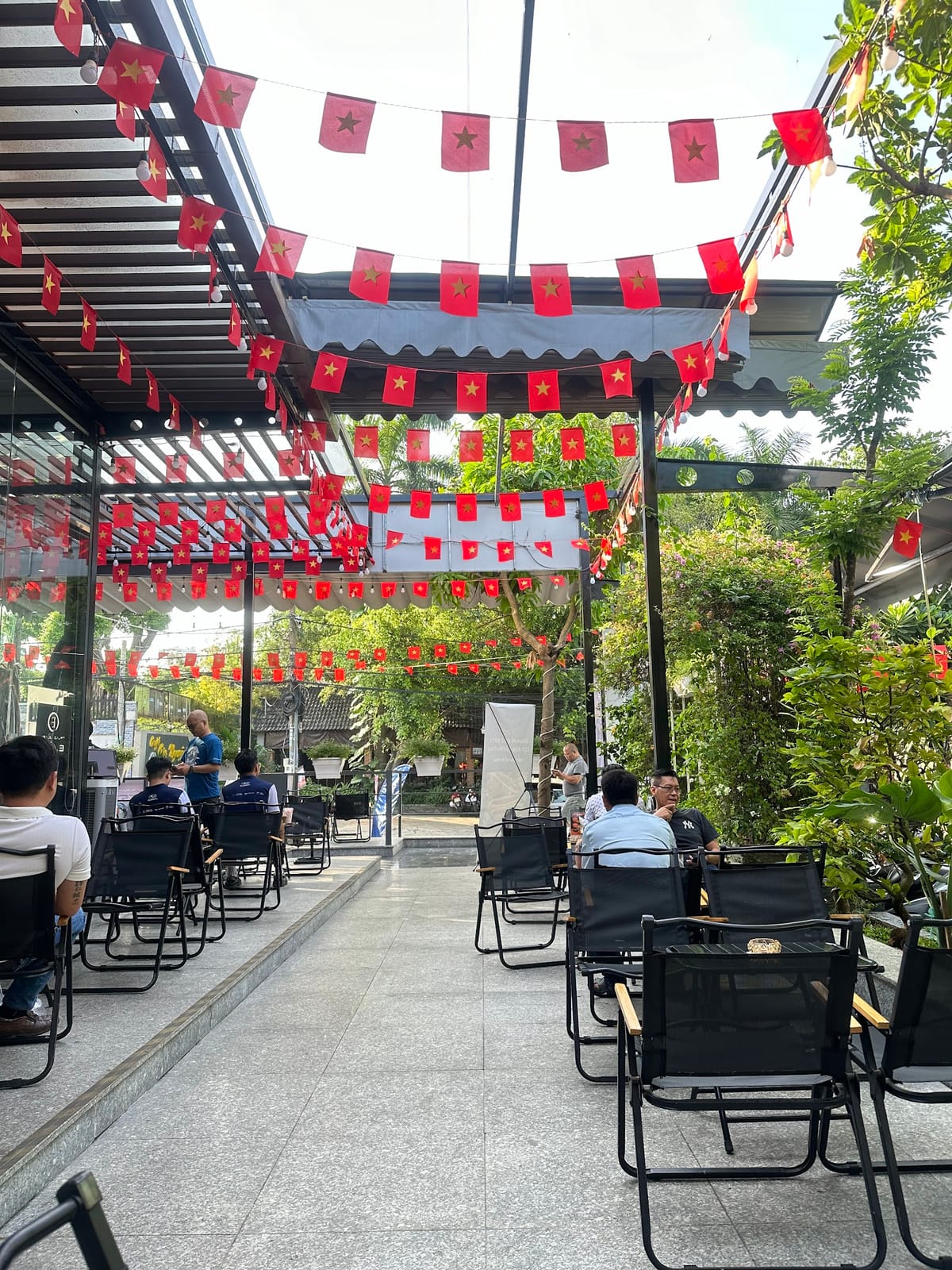 Trung Nguyên E-Coffee Hẻm 96